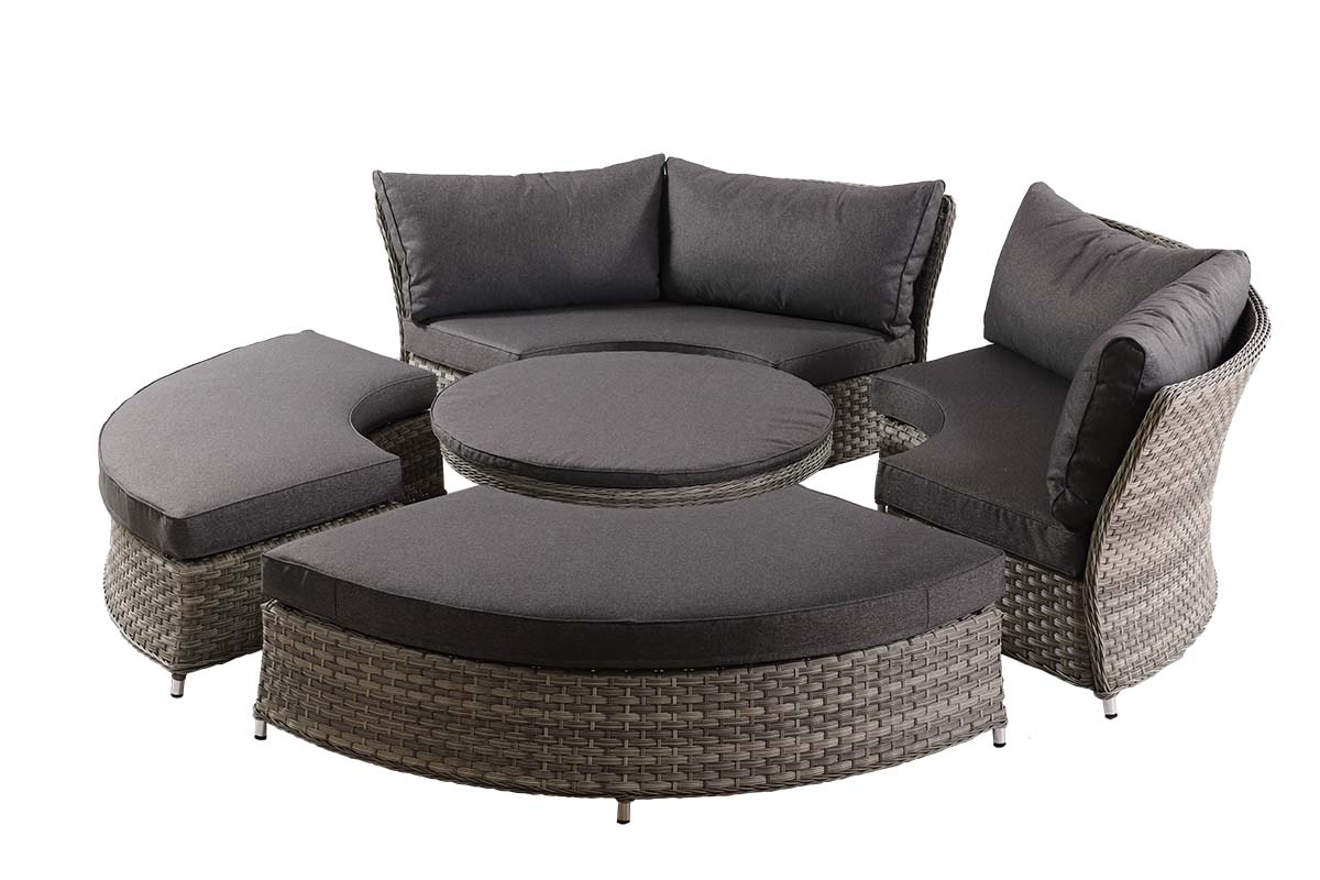 Heritage Grand Round Casual Dining Set & Day Bed 
